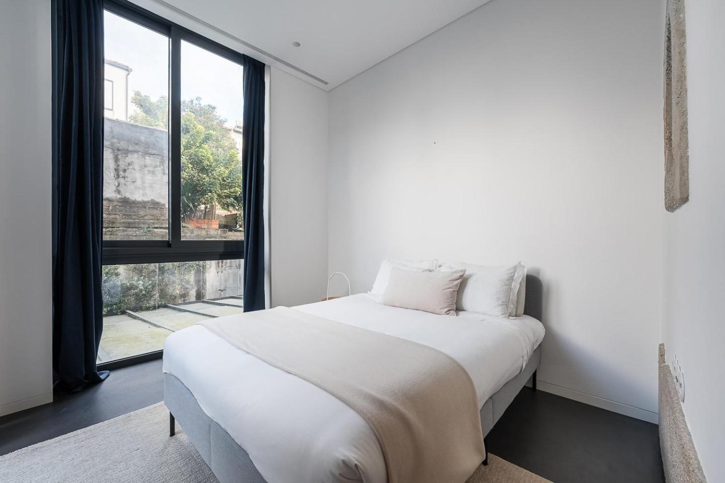 Mompilher Apartments Porto Exterior photo